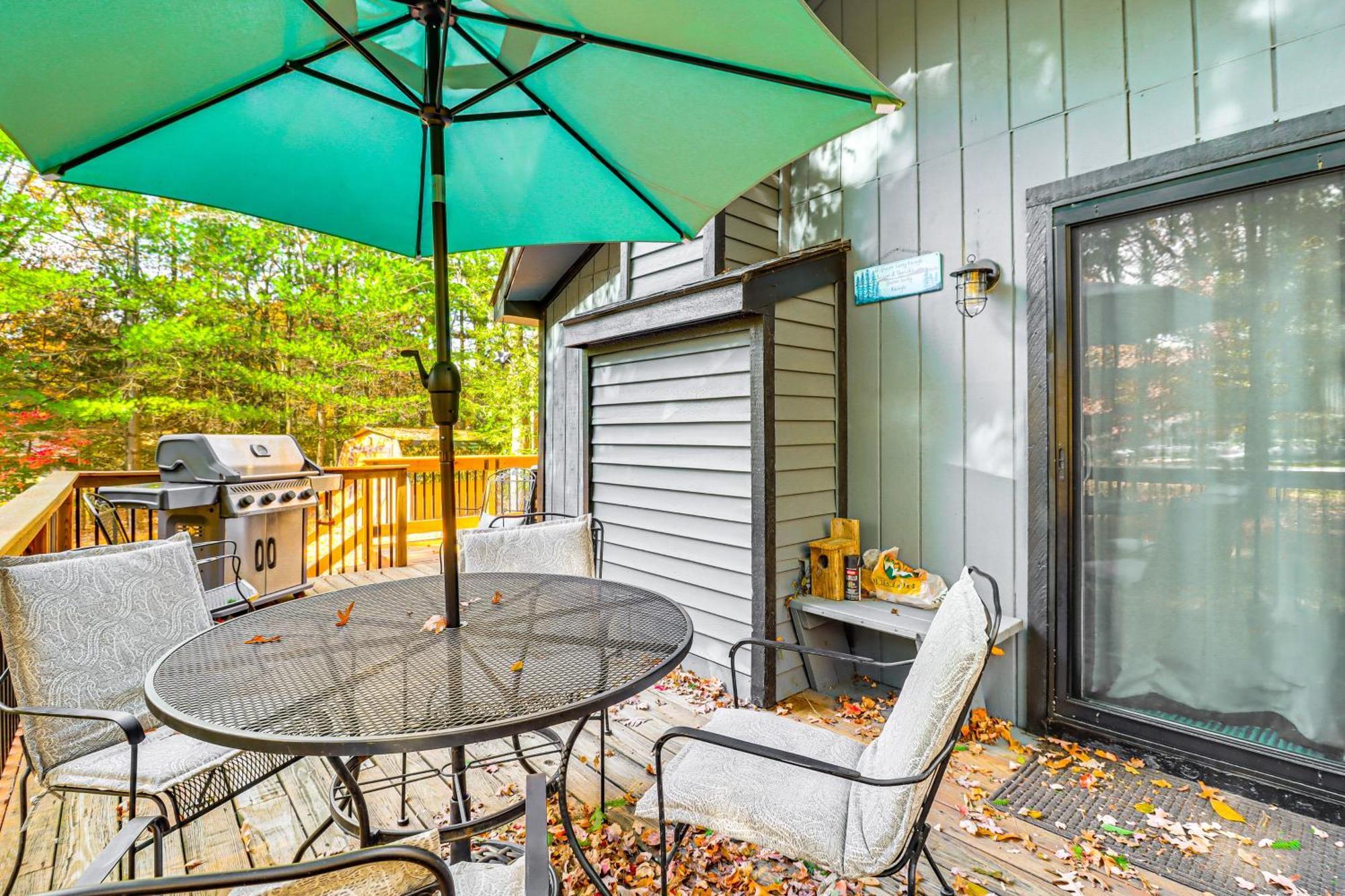 Quaint Jim Thorpe Cabin Retreat, Walk To Beach! Exterior foto