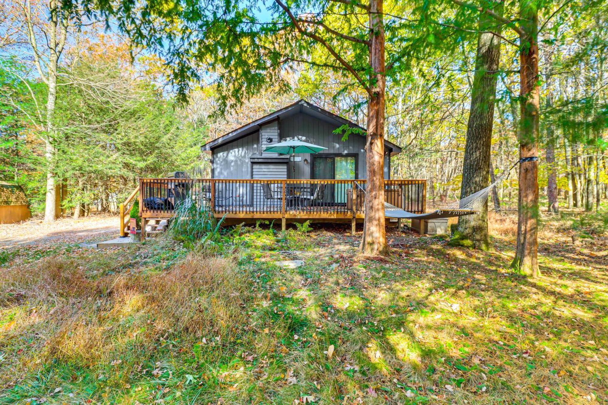 Quaint Jim Thorpe Cabin Retreat, Walk To Beach! Exterior foto