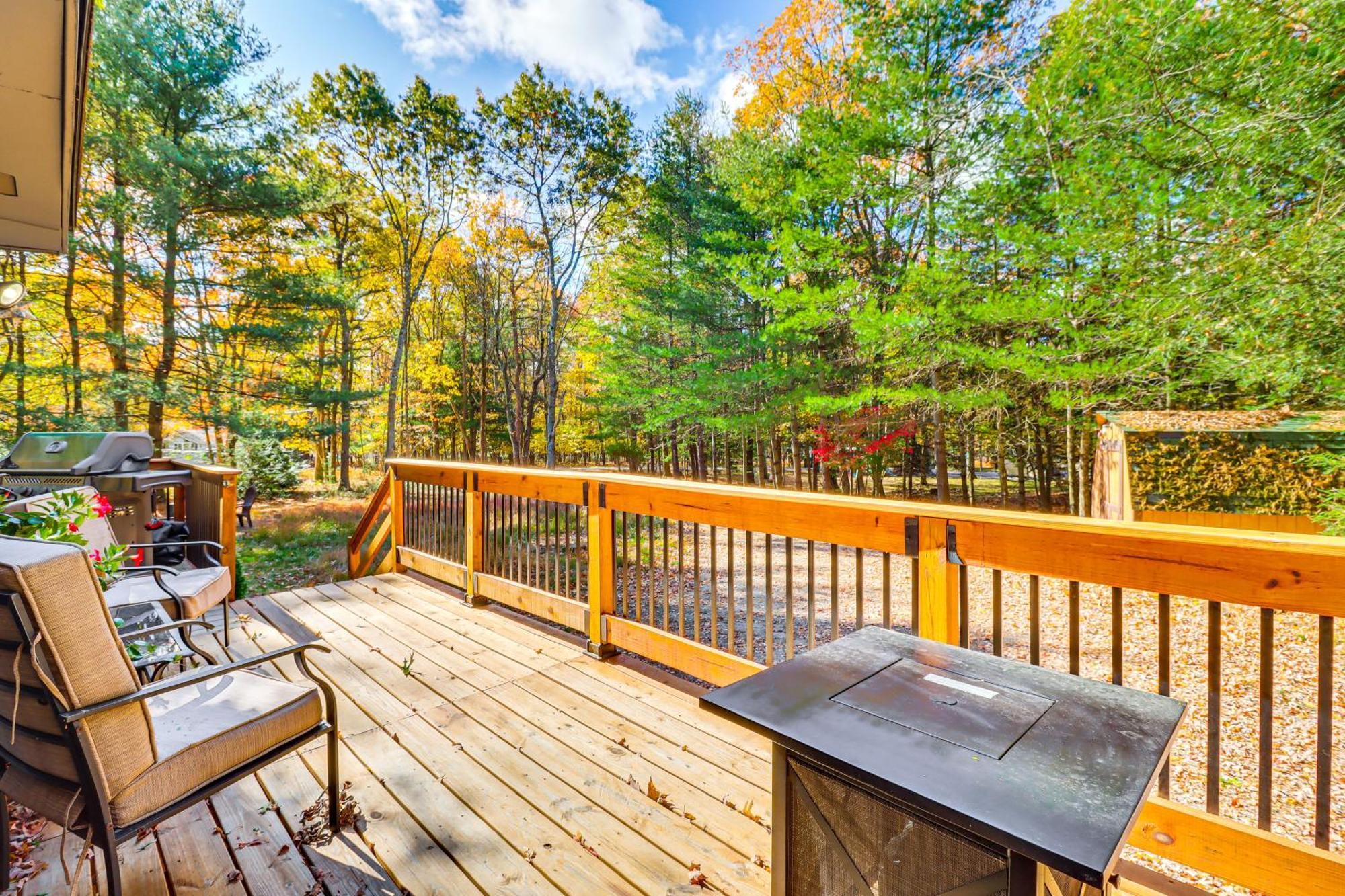 Quaint Jim Thorpe Cabin Retreat, Walk To Beach! Exterior foto