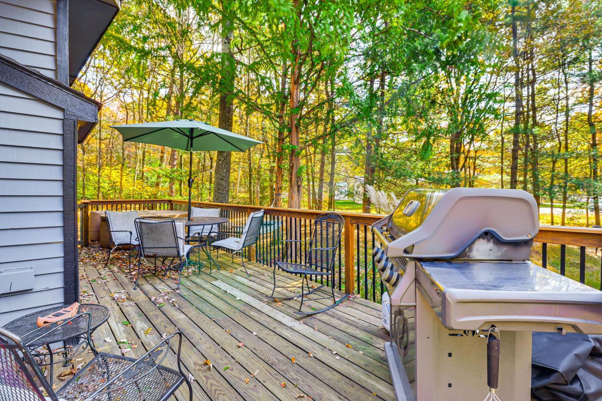 Quaint Jim Thorpe Cabin Retreat, Walk To Beach! Exterior foto
